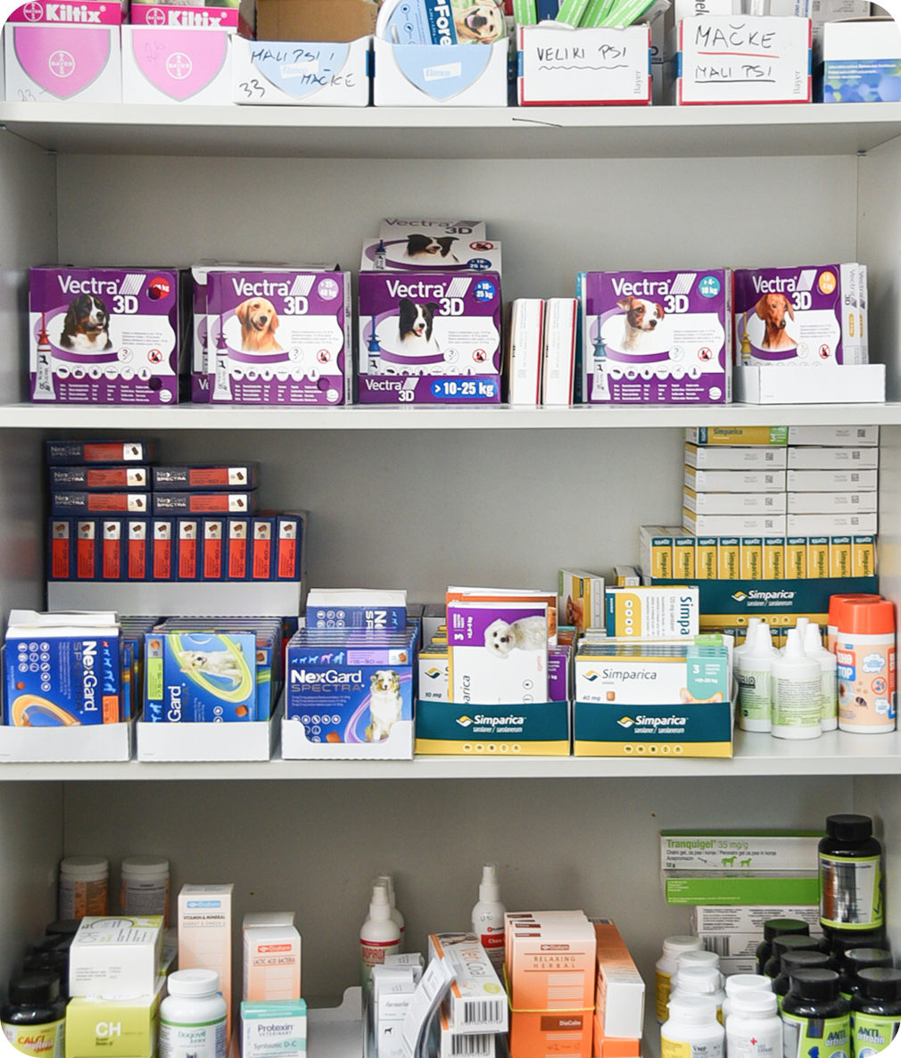 Polica veterinarske ljekarne